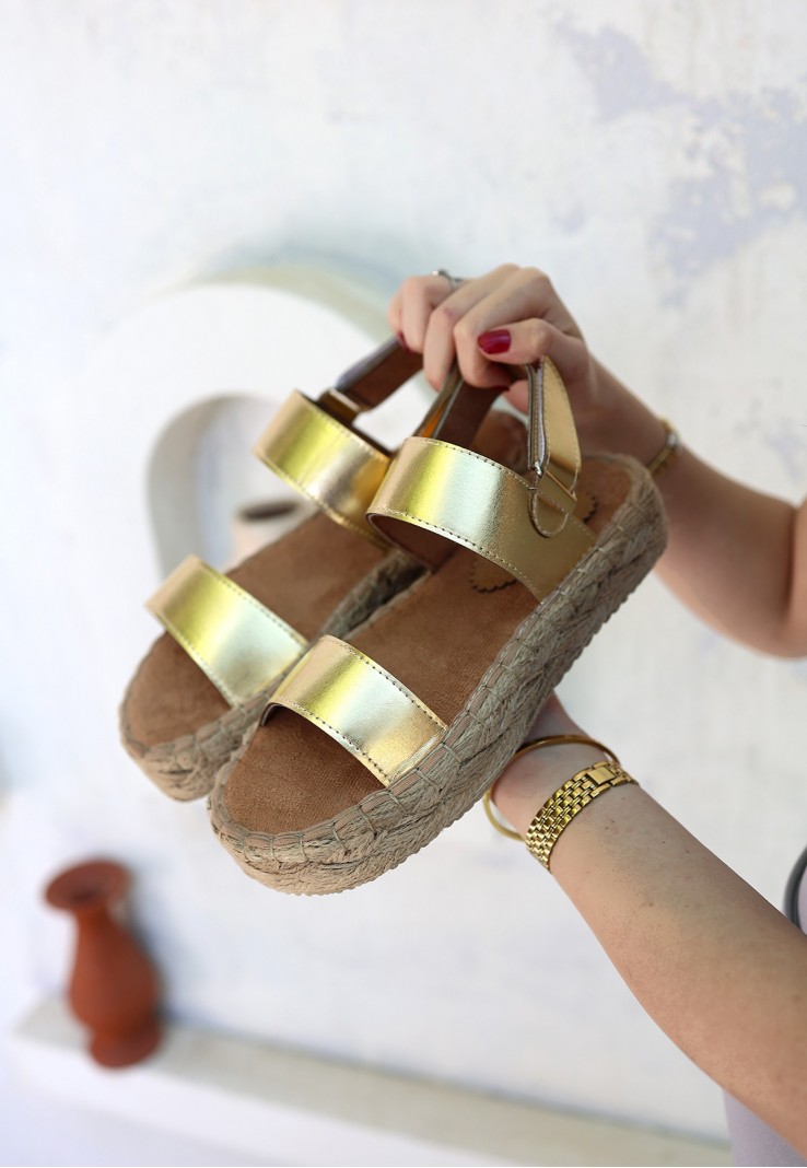 Wery Altın Sarısı Cilt Cırt Cırtlı Sandalet