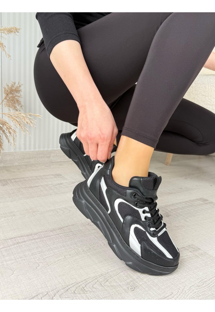 Cata Siyah Cilt Beyaz Detaylı Spor Ayakkabı
