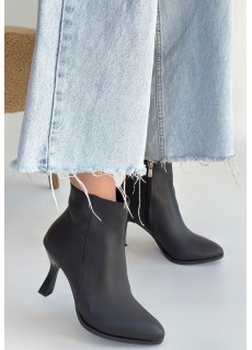 Mişha Siyah Cilt Topuklu Bot