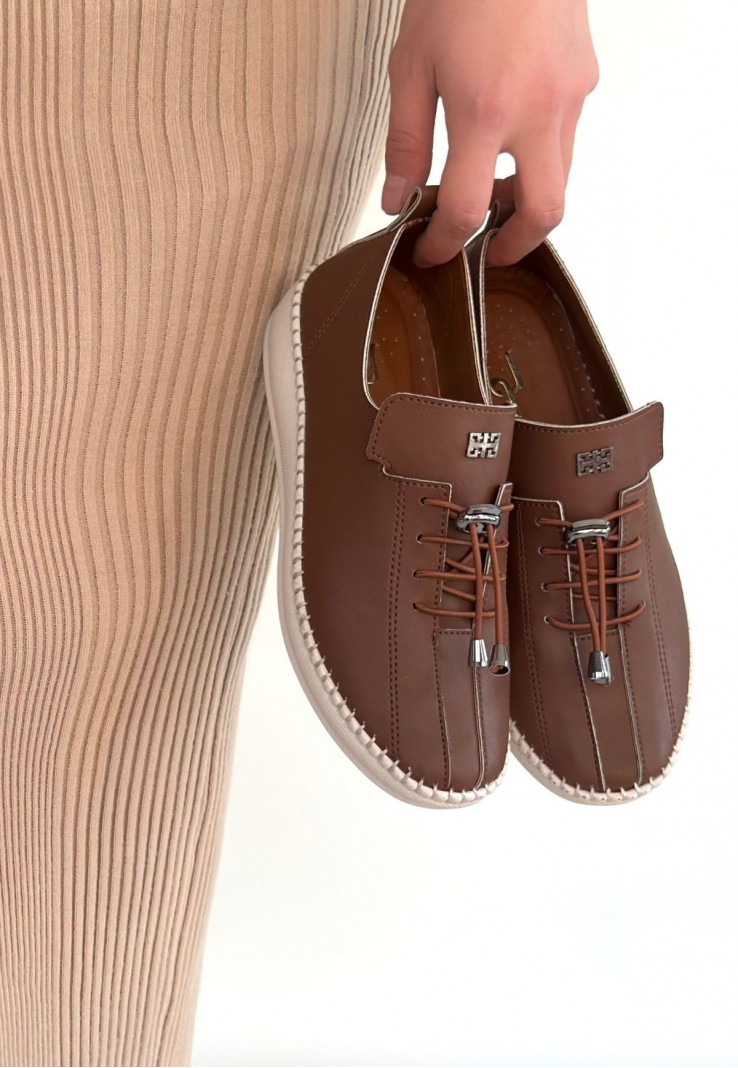 Warte Taba Cilt Bağcıklı Spor Ayakkabı Warte Taba Cilt Bağcıklı Spor Ayakkabı