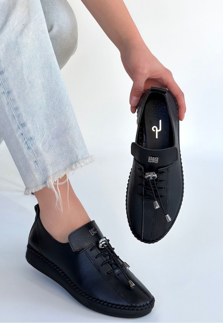 Warte Siyah Cilt Bağcıklı Spor Ayakkabı