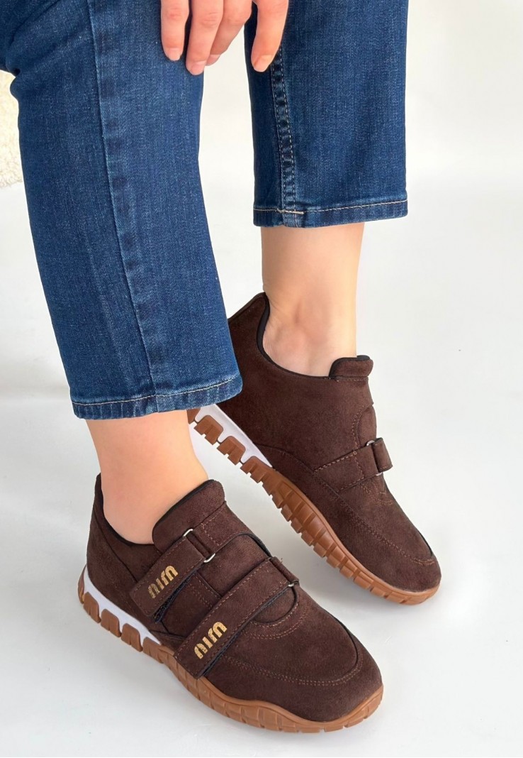 Tunga Kahverengi Süet Cırt Cırtlı Spor Ayakkabı