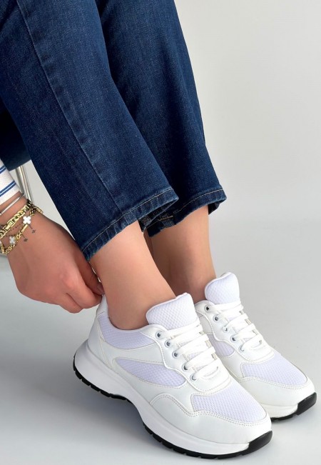 Slar Beyaz Cilt Spor Ayakkabı Slar Beyaz Cilt Spor Ayakkabı