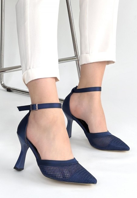 Keny Lacivert Saten Topuklu Ayakkabı Keny Lacivert Saten Topuklu Ayakkabı