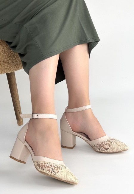 Dmop Bej Cilt Tül Detaylı Topuklu Ayakkabı