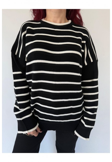 Hinta Siyah Beyaz Çizgili Kazak Hinta Siyah Beyaz Çizgili Kazak