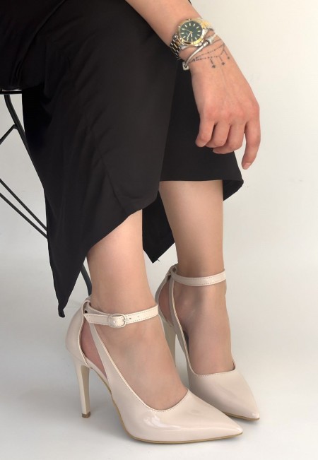 Wenni Bej Rugan Stiletto Ayakkabı Wenni Bej Rugan Stiletto Ayakkabı