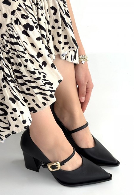 Nıvra Siyah Cilt Topuklu Ayakkabı